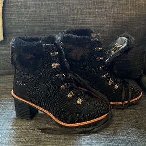Nanette Lenore boots